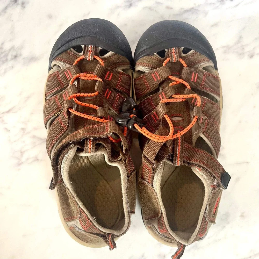 Keen Newport H2 Big Kids Size 5 Sandals Brown Orange Waterproof Hiking Youth